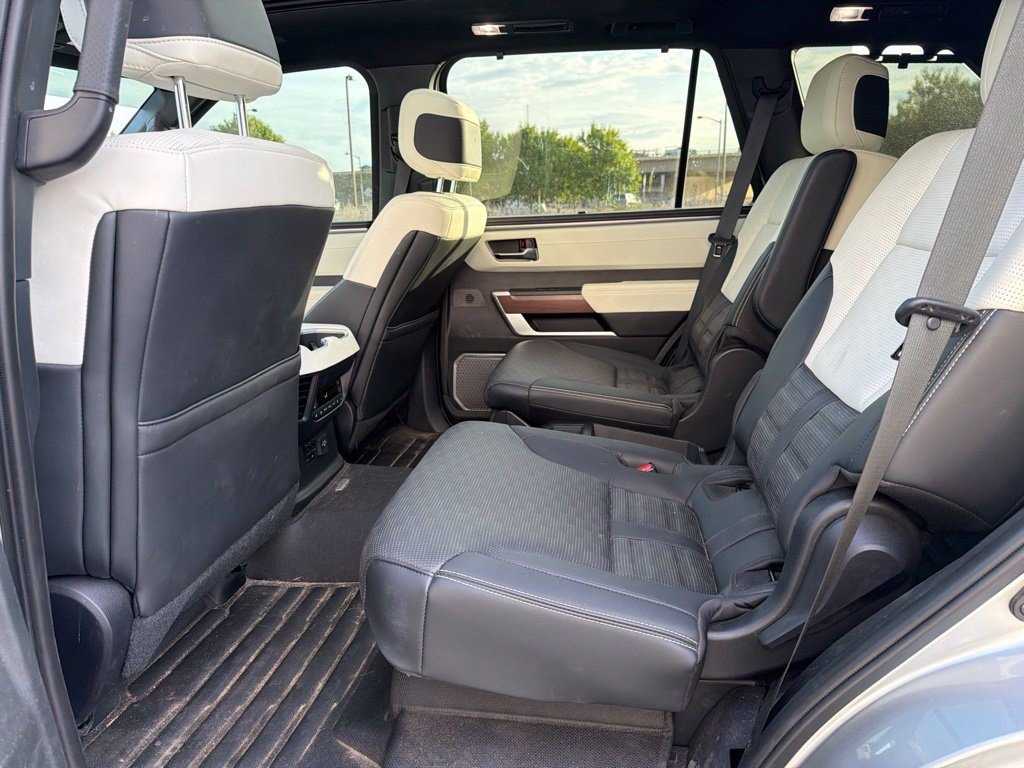 Used 2024 Toyota Sequoia Capstone AWD/4WD image 11