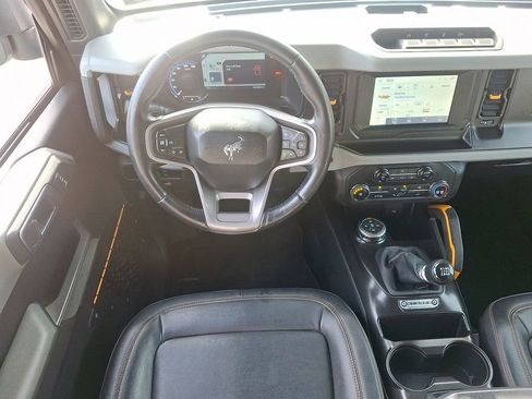 Used 2021 Ford Bronco Badlands image 11