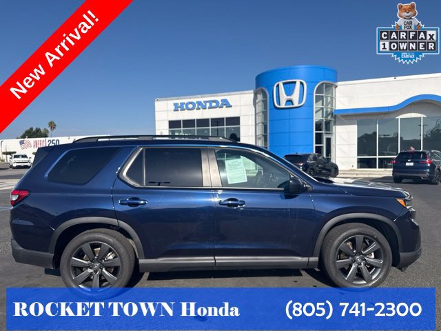 Used 2025 Honda Pilot Sport image 8
