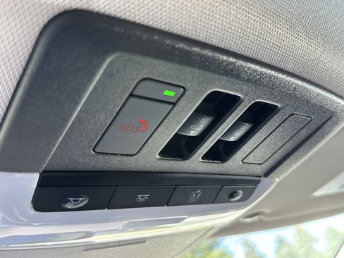 Used 2021 Nissan Rogue SL image 39