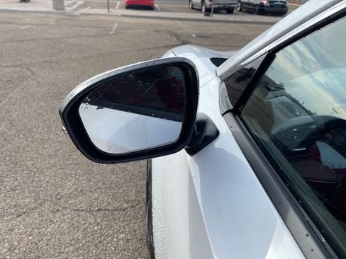 New 2025 Nissan Kicks SR image 10