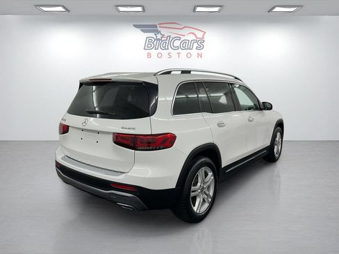 Used 2022 Mercedes-Benz GLB 250 4MATIC image 4