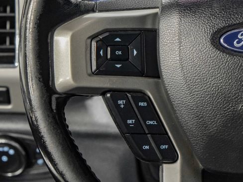Used 2022 Ford F350 Lariat w/ Lariat Ultimate Package AWD/4WD image 17