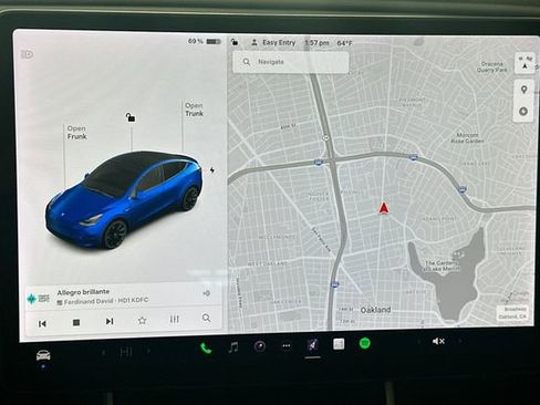 Used 2021 Tesla Model Y Long Range image 23