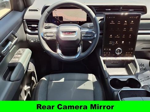 New 2026 GMC Terrain AT4 w/ Technology Package II AWD/4WD image 7