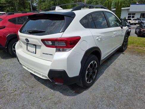 Used 2023 Subaru Crosstrek 2.0i Premium image 6