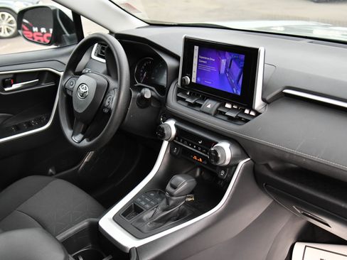 Used 2023 Toyota RAV4 XLE image 44