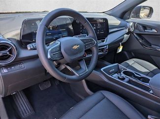 New 2026 Chevrolet Equinox LT w/ Convenience Package II FWD video 3
