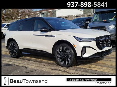 New 2026 Lincoln Nautilus Reserve image 1