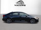 Used 2022 Toyota Corolla SE image 3