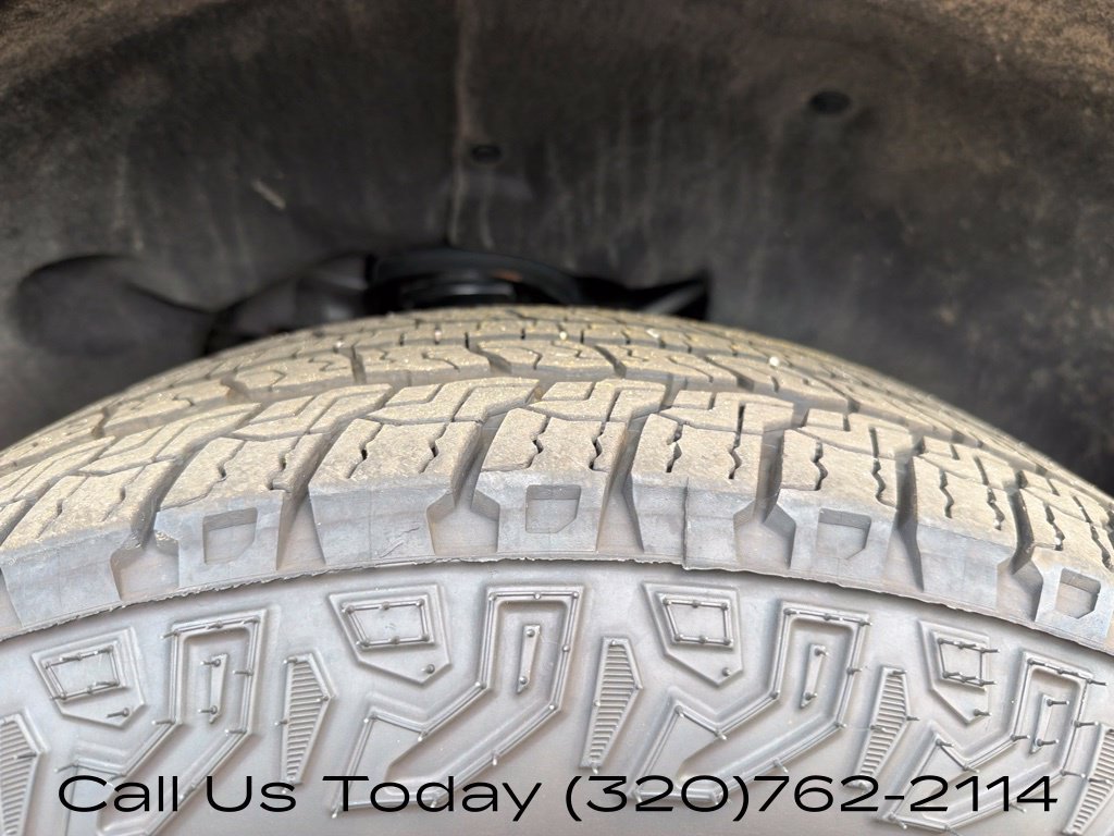 Used 2026 Chevrolet Colorado Z71 AWD/4WD image 12