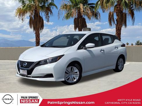 Used 2020 Nissan Leaf S FWD image 1