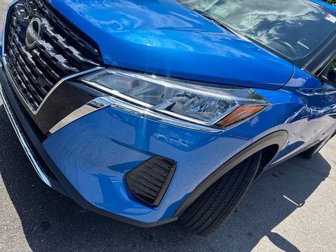 Used 2025 Nissan Kicks Play S FWD image 34