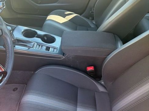 Used 2024 Honda Civic Sport image 13