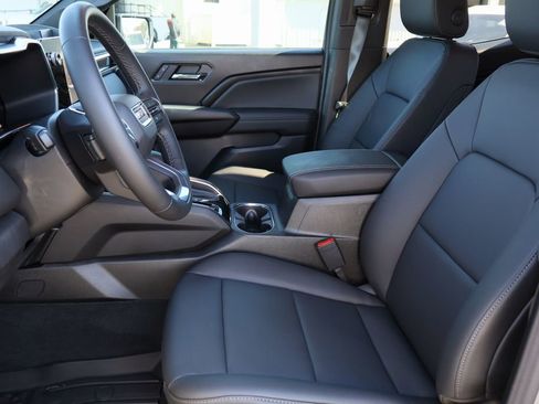 Used 2026 GMC Canyon Elevation w/ Convenience Package image 20