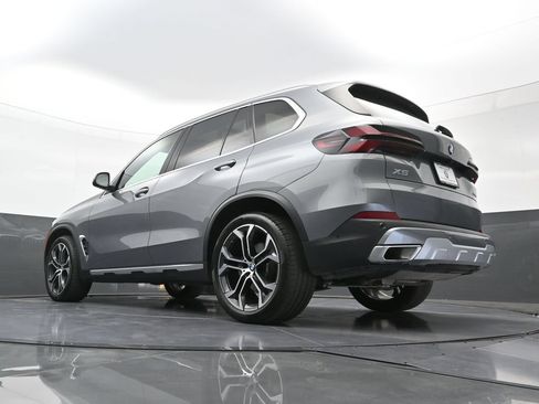 New 2026 BMW X5 xDrive40i AWD/4WD image 26