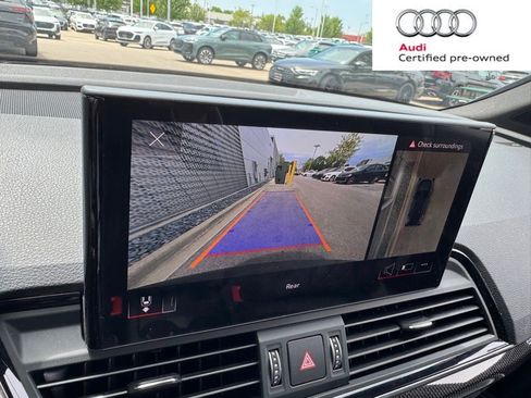Certified 2023 Audi SQ5 Premium Plus w/ Premium Plus Package AWD/4WD image 17