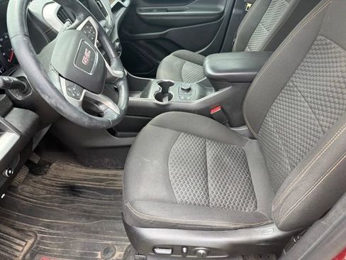 Used 2018 GMC Terrain SLE w/ Driver Convenience Package AWD/4WD image 8