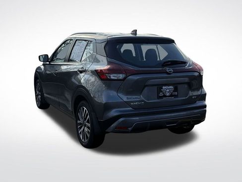 Used 2024 Nissan Kicks SV image 6