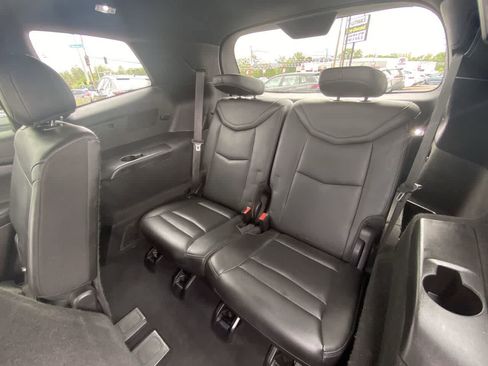 Used 2023 Cadillac XT6 Premium Luxury AWD/4WD image 24