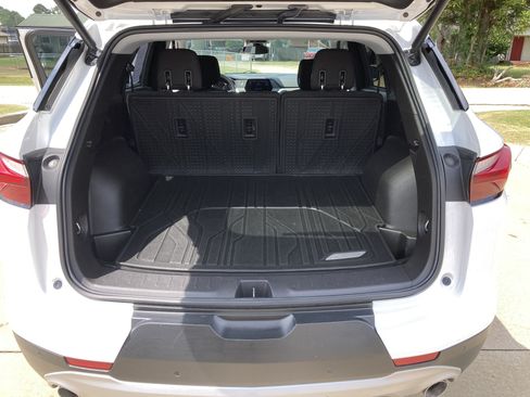 Used 2021 Chevrolet Blazer LT AWD/4WD image 19