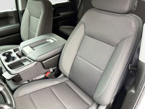 Used 2024 Chevrolet Silverado 2500 Custom w/ Custom Value Package image 22