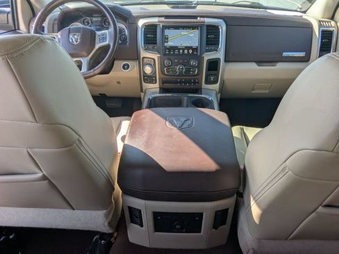 Used 2017 RAM 1500 Laramie w/ Convenience Group AWD/4WD image 22
