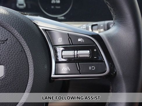 Used 2024 Kia Seltos EX image 5