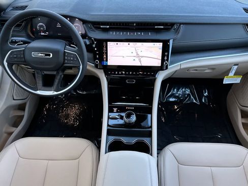 New 2026 Jeep Grand Cherokee L Limited image 3
