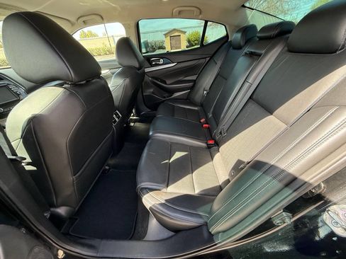 Used 2016 Nissan Maxima 3.5 SV image 11