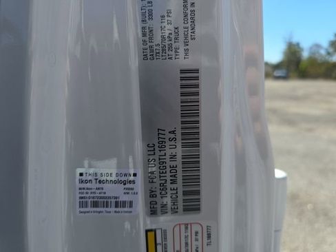 New 2026 Jeep Gladiator Mojave w/ Steel Bumper Group AWD/4WD image 29
