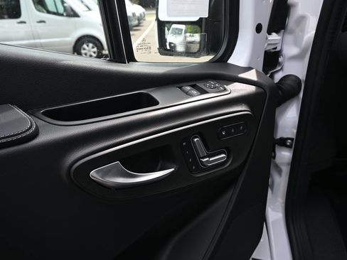 Used 2026 Mercedes-Benz Sprinter 3500 image 8
