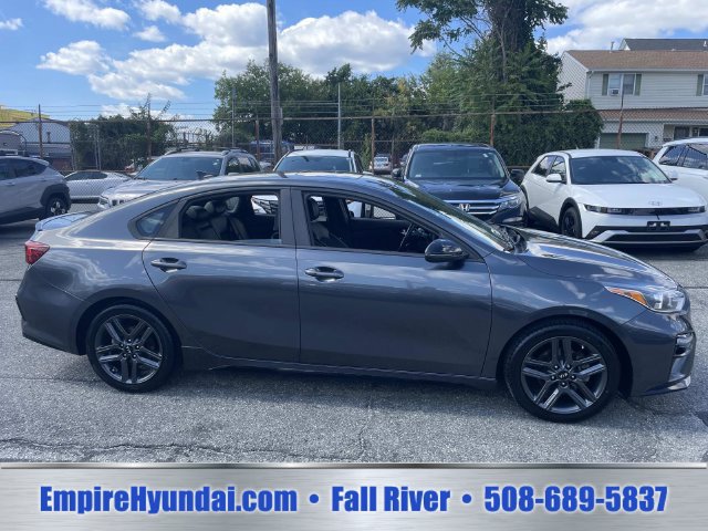 Used 2021 Kia Forte GT-Line w/ GT-Line Premium Package FWD image 3