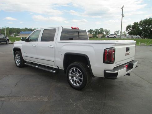 Used 2018 GMC Sierra 1500 Denali AWD/4WD image 12