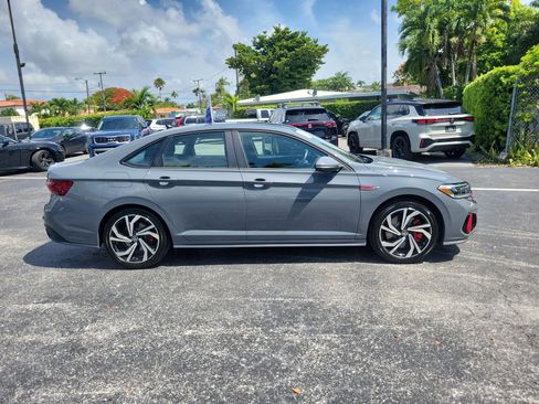 Certified 2023 Volkswagen Jetta GLI Autobahn FWD image 6