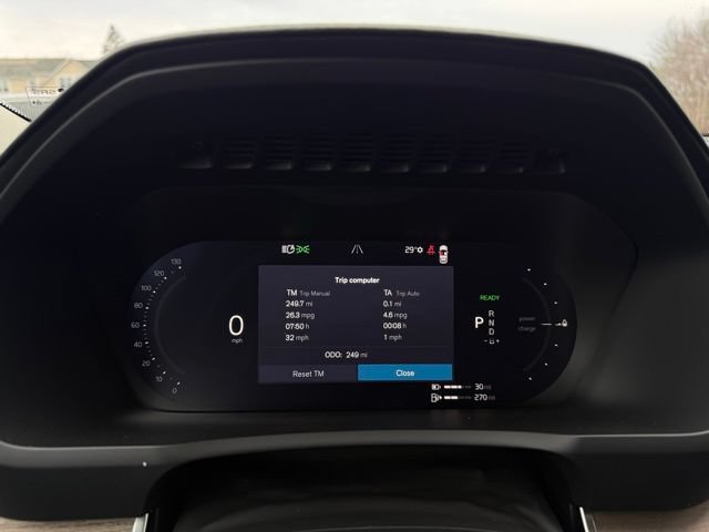 New 2026 Volvo XC90 T8 Plus w/ Protection Package Premier AWD/4WD image 19