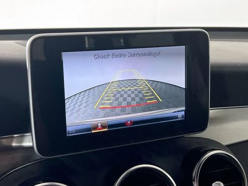 Used 2019 Mercedes-Benz GLC 300 4MATIC image 14