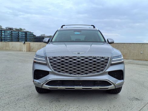 Certified 2026 Genesis GV80 2.5T Advanced AWD/4WD image 2