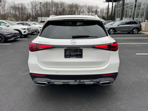 Used 2026 Mercedes-Benz GLC 300 4MATIC image 4