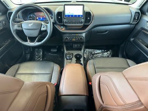 Certified 2023 Ford Bronco Sport Outer Banks w/ Tech Package AWD/4WD image 11