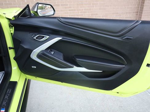 Used 2020 Chevrolet Camaro SS image 22