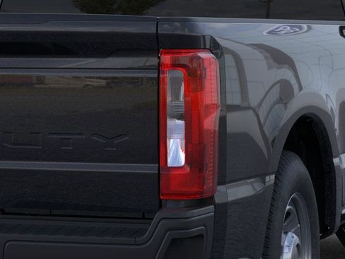 New 2026 Ford F350 XL image 43