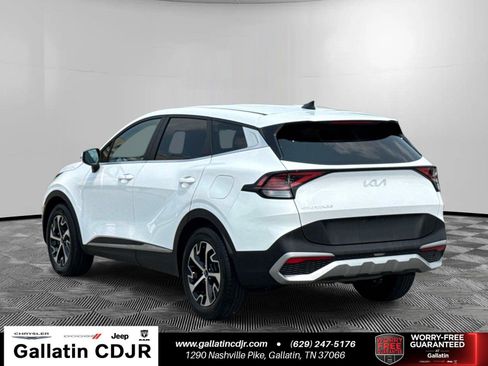 Used 2023 Kia Sportage EX FWD image 7