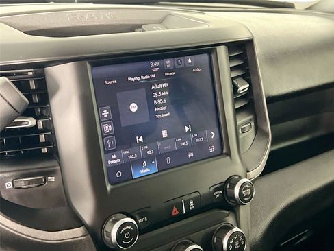 Used 2024 RAM 2500 Tradesman w/ Chrome Appearance Group image 13