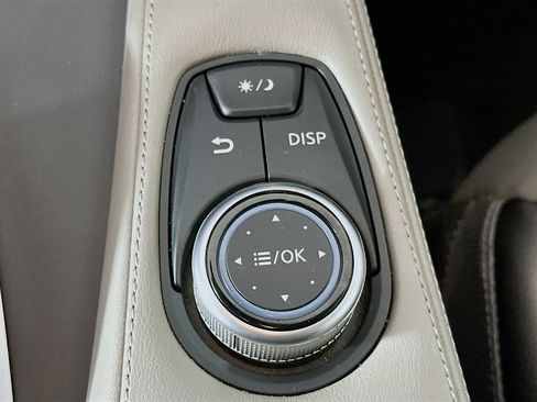 Used 2023 INFINITI QX50 Luxe image 24