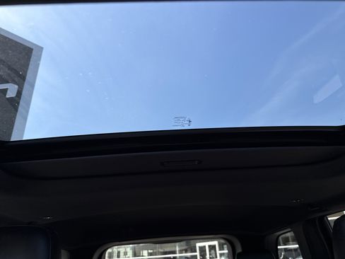 Used 2019 Jeep Grand Cherokee Limited AWD/4WD image 29