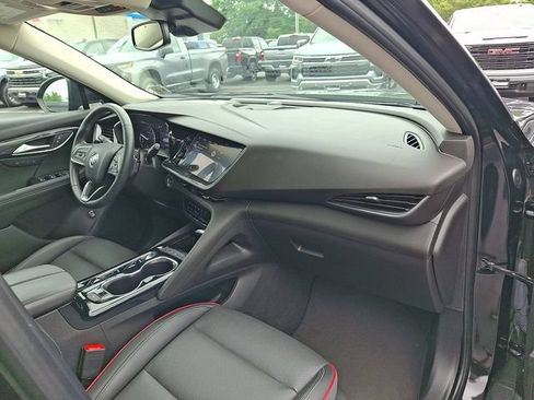 Used 2023 Buick Envision Essence w/ Sport Touring Package AWD/4WD image 27