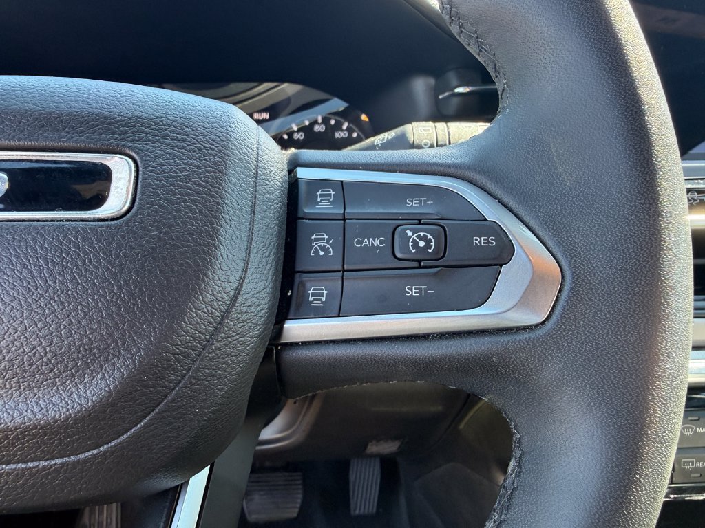 Used 2024 Jeep Compass Limited AWD/4WD image 18