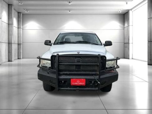 Used 2004 Dodge Ram 2500 Truck SLT w/ Light Group AWD/4WD image 2