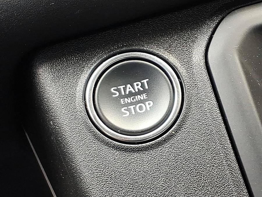 Used 2025 Land Rover Defender 110 S AWD/4WD image 20